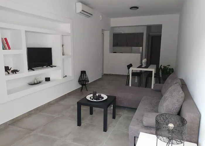 Estia - Brand New Apartment In Ermioni Village