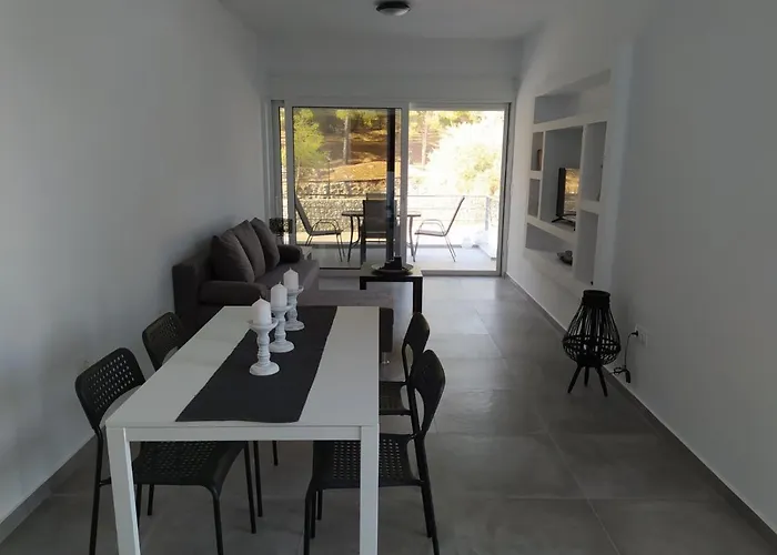 Estia - Brand New Apartment In Ermioni Village