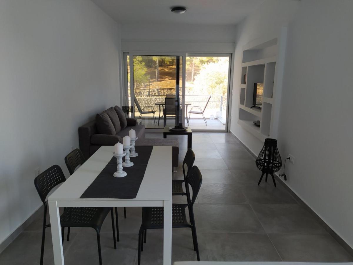 Estia - Brand New In Village Apartment Ermioni